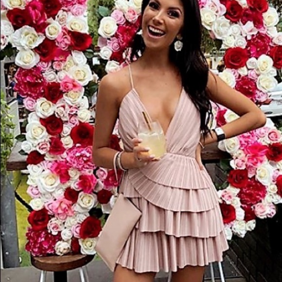 alice mccall Finess Dress In Nude Size USA 10 - Picture 2 of 10